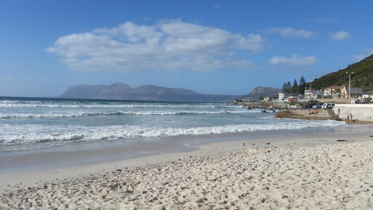 Coral Sands On Muizenberg Daire Dış mekan fotoğraf